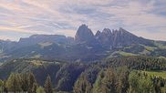 Archived webcam image showing Top Station Alpe di Siusi on 4 Jun 2026 at 08:52