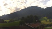 Archiviertes Webcam Bild: SkiWelt Wilder Kaiser - Brixental: Blick auf Söll am 12.07.2026 um 08:41 Uhr