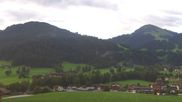 Archiviertes Webcam Bild: SkiWelt Wilder Kaiser - Brixental: Blick auf Söll am 26.08.2026 um 07:29 Uhr