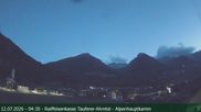 Archiviertes Webcam Bild: Raiffeisenkasse Luttach am 12.07.2026 um 04:48 Uhr