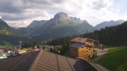 Archiviertes Webcam Bild: Oberlech: Hotel Goldener Berg am 29.07.2026 um 18:37 Uhr
