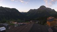 Archived webcam image showing Hotel Goldener Berg: village view Oberlech on 7 Sep 2026 at 07:17