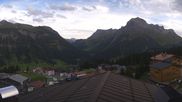 Archived webcam image showing Hotel Goldener Berg: village view Oberlech on 7 Sep 2026 at 18:17