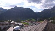 Archived webcam image showing Hotel Goldener Berg: village view Oberlech on 7 Sep 2026 at 10:17
