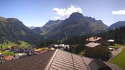 Archived webcam image showing Hotel Goldener Berg: village view Oberlech on 12 Sep 2026 at 14:03