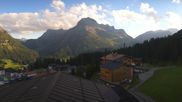 Archived webcam image showing Hotel Goldener Berg: village view Oberlech on 12 Sep 2026 at 18:03