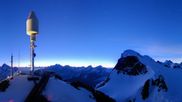 Archiviertes Webcam Bild: Zermatt Kleinmatterhorn: Gletscherskigebiet am 28.05.2026 um 04:33 Uhr