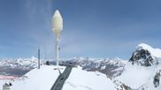Archiviertes Webcam Bild: Zermatt Kleinmatterhorn: Gletscherskigebiet am 21.05.2026 um 12:23 Uhr