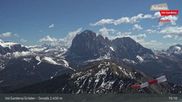 Archived webcam image showing Seceda - Val Gardena / Gröden on 1 May 2026 at 15:58