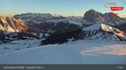 Archived webcam image showing Seceda - Val Gardena / Gröden on 26 Feb 2026 at 01:33