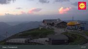 Archiviertes Webcam Bild: Stoos: Bergstation Fronalpstock am 28.05.2026 um 05:51 Uhr