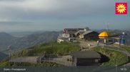 Archiviertes Webcam Bild: Stoos: Bergstation Fronalpstock am 28.05.2026 um 19:02 Uhr
