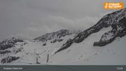 Archiviertes Webcam Bild: Stubaier Gletscher: Bergstation Eisgrat am 12.04.2026 um 13:34 Uhr