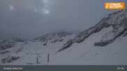 Archiviertes Webcam Bild: Stubaier Gletscher: Bergstation Eisgrat am 03.03.2026 um 07:18 Uhr