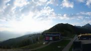Archived webcam image showing Hauser Kaibling: Panoramic view at top station Senderbahn on 21 Jul 2026 at 07:30