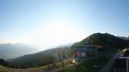 Archived webcam image showing Hauser Kaibling: Panoramic view at top station Senderbahn on 4 Aug 2026 at 07:45