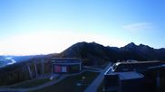 Archived webcam image showing Hauser Kaibling: Panoramic view at top station Senderbahn on 16 Oct 2026 at 07:00