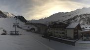 Archived webcam image showing Hotel Edelweiss & Gurgl - view over Obergurgl on 26 Feb 2026 at 16:18