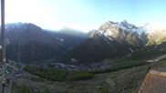 Archiviertes Webcam Bild: Blick vom Hannig auf Saas-Fee am 28.05.2026 um 07:37 Uhr