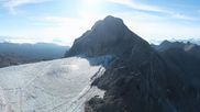 Archiviertes Webcam Bild: Panoramablick Dachstein Gletscher am 21.08.2026 um 08:37 Uhr