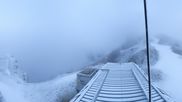 Archiviertes Webcam Bild: Wengen: Bergstation Lauberhorn am 11.05.2026 um 06:00 Uhr