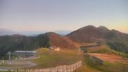 Archived webcam image showing Shuttleberg: Top Station Powder Shuttle on 1 Oct 2026 at 06:03