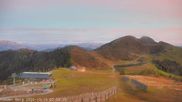 Archiviertes Webcam Bild: Shuttleberg: Powder Shuttle Bergstation am 10.10.2026 um 07:15 Uhr