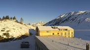 Archived webcam image showing Base station Salober, Warth Schröcken on 17 May 2026 at 06:03