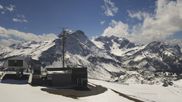 Archived webcam image showing Warth Schröcken: Saloboerjet on 13 May 2026 at 14:01