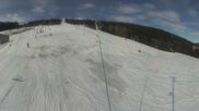 Archiviertes Webcam Bild: Oberwiesenthal - Webcam auf den Haupthang des Skigebiets am Fichtelberg am 26 Feb 2026 um 12:50 Uhr
