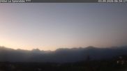 Archived webcam image showing Hotel Le Splendide on 3 Sep 2026 at 06:14