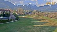 Archiviertes Webcam Bild: Skigebiet Bansko: Talstation am 12.04.2026 um 07:52 Uhr