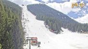Archiviertes Webcam Bild: Bansko: Blick ins Skigebiet und auf den Weltcuphang am 12.04.2026 um 12:45 Uhr