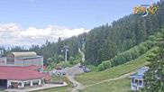 Archiviertes Webcam Bild: Bansko: Blick ins Skigebiet und auf den Weltcuphang am 12.07.2026 um 12:36 Uhr