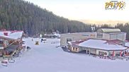 Archiviertes Webcam Bild: Bansko: Blick ins Skigebiet und auf den Weltcuphang am 26 Feb 2026 um 06:06 Uhr