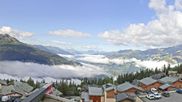 Archiviertes Webcam Bild: La Rosière - Maison du Ski am 25.08.2026 um 10:53 Uhr