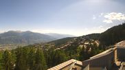 Archiviertes Webcam Bild: Crans Montana: Panoramablick Höhenklinik am 12.07.2026 um 16:38 Uhr