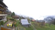 Archiviertes Webcam Bild: Wengen: Ausblick vom Hotel Bellevue am 12.04.2026 um 18:44 Uhr