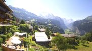 Archiviertes Webcam Bild: Wengen: Ausblick vom Hotel Bellevue am 12.07.2026 um 12:21 Uhr
