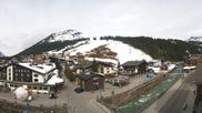 Archiviertes Webcam Bild: Lech am Arlberg: Blick von Sport Strolz am 12.04.2026 um 10:10 Uhr