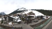 Archiviertes Webcam Bild: Lech am Arlberg: Blick von Sport Strolz am 12.04.2026 um 12:10 Uhr