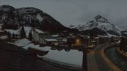 Archiviertes Webcam Bild: Lech am Arlberg: Blick von Sport Strolz am 13.04.2026 um 06:07 Uhr