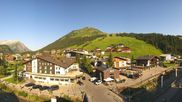 Archived webcam image showing Sport Strolz Lech on 3 Aug 2026 at 08:14