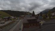 Archiviertes Webcam Bild: Lech am Arlberg: Blick von Sport Strolz am 17.10.2026 um 18:01 Uhr