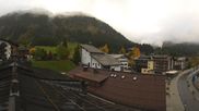 Archiviertes Webcam Bild: Lech am Arlberg: Blick von Sport Strolz am 11.10.2026 um 08:02 Uhr
