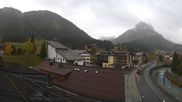 Archiviertes Webcam Bild: Lech am Arlberg: Blick von Sport Strolz am 28.10.2026 um 08:00 Uhr