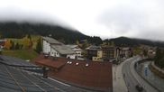 Archiviertes Webcam Bild: Lech am Arlberg: Blick von Sport Strolz am 29.10.2026 um 10:19 Uhr