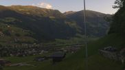 Archiviertes Webcam Bild: Mayrhofen im Zillertal: Panoramablick am 28.05.2026 um 06:35 Uhr