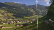 Archiviertes Webcam Bild: Mayrhofen im Zillertal: Panoramablick am 28.05.2026 um 08:35 Uhr