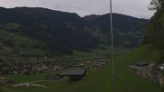 Archiviertes Webcam Bild: Mayrhofen im Zillertal: Panoramablick am 13.10.2026 um 16:48 Uhr